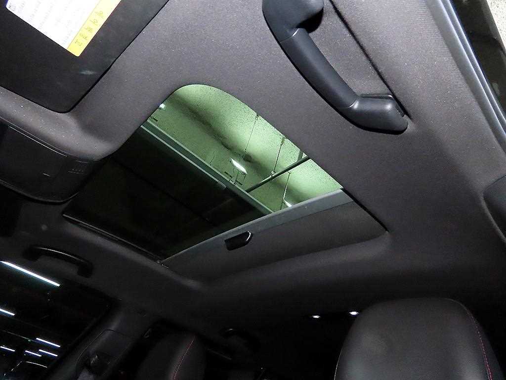 Volkswagen Golf 2015 Negro - Importación desde Corea - HF Imports Iquique - Foto 17