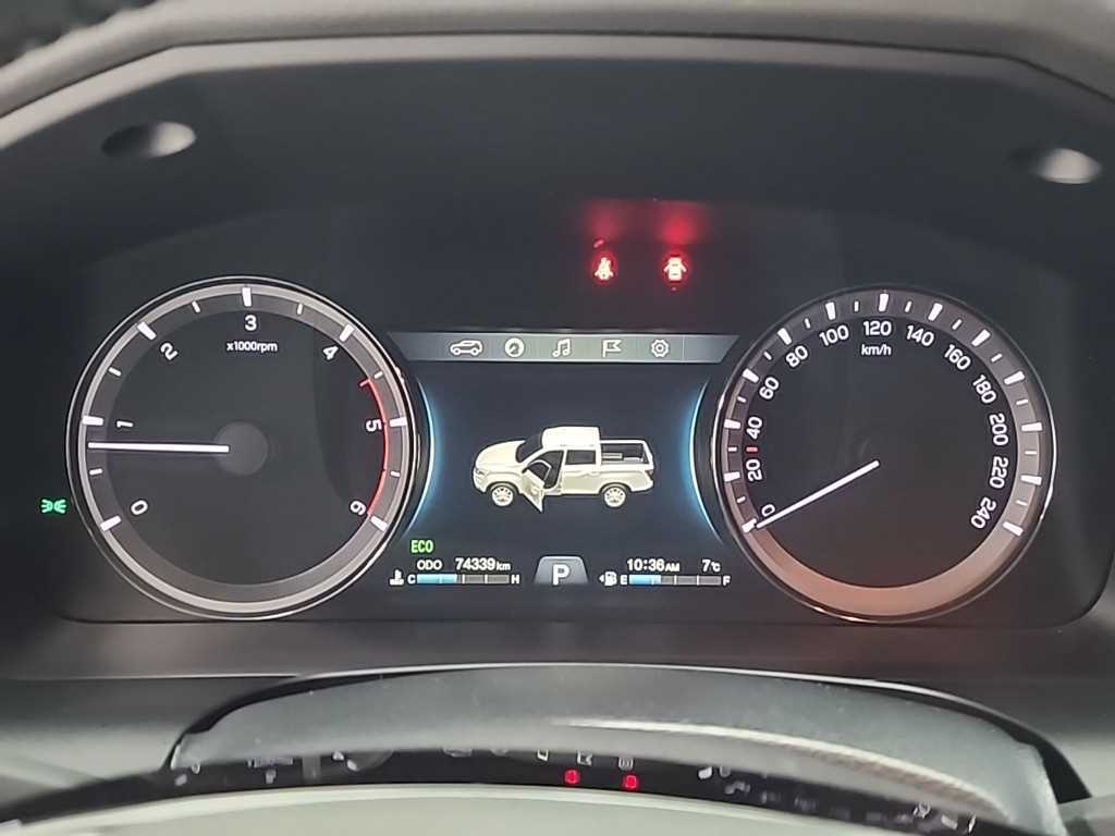 Ssangyong Rexton - Vista 6