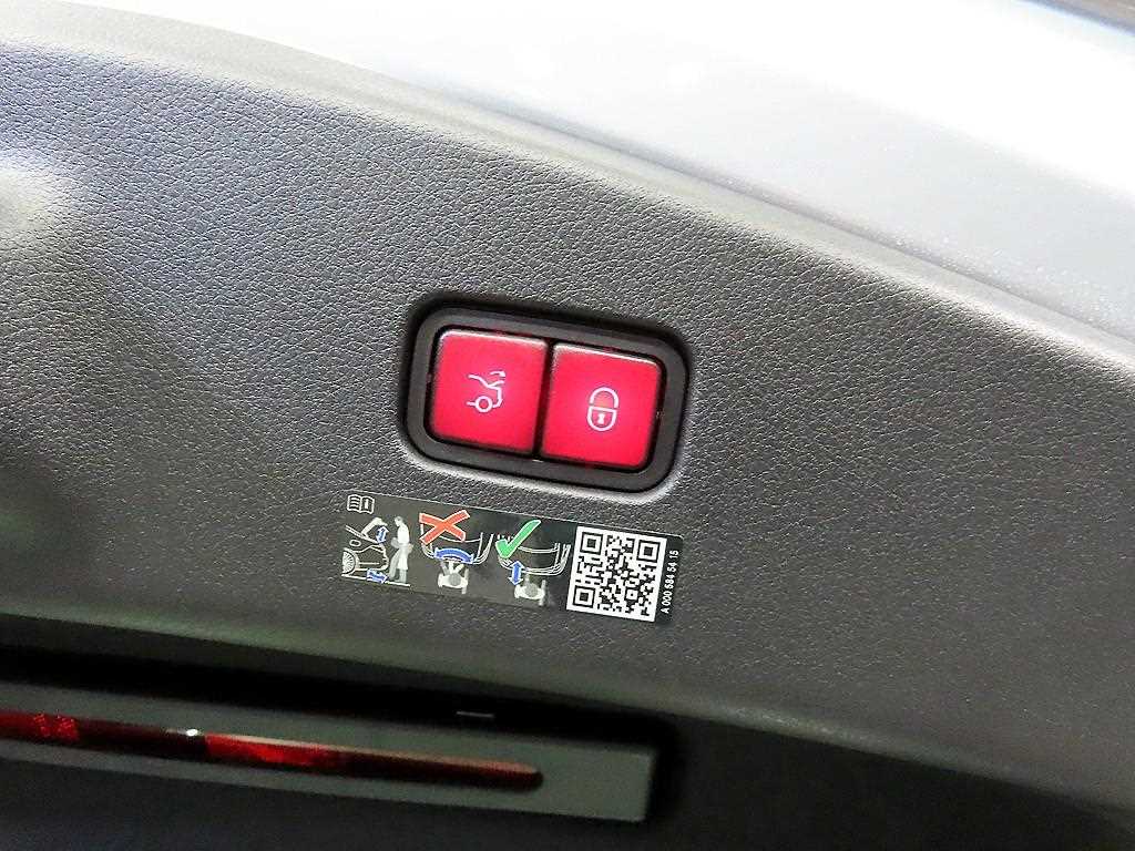 Mercedes Benz CLE Class 2025 Plateado - Importación desde Corea - HF Imports Iquique - Foto 17