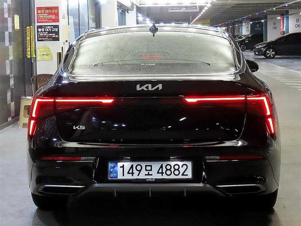 KIA K5 - Vista 5