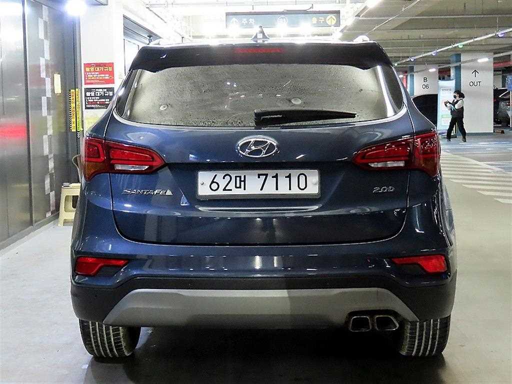 HYUNDAI Santa Fe - Vista 5