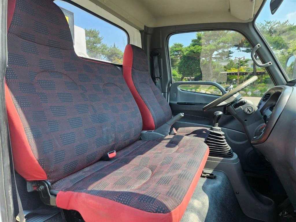 medium and large cargo Rory - Vista 12