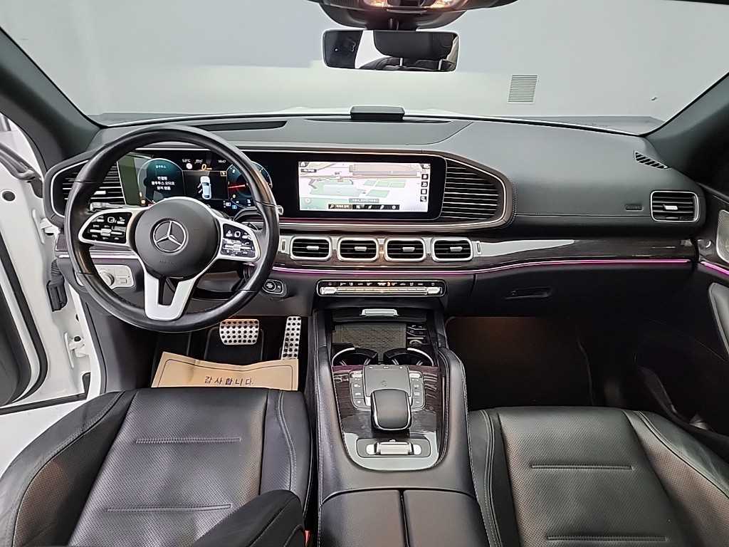 Mercedes Benz GLE Class - Vista 7