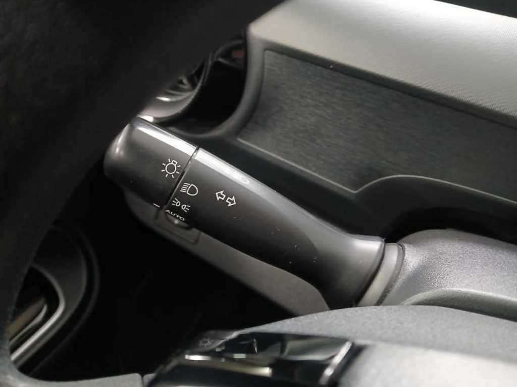 Toyota Prius 2019 Gris - Importación desde Corea - HF Imports Iquique - Foto 16