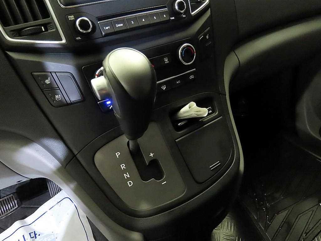 HYUNDAI Starex 2021 Negro - Importación desde Corea - HF Imports Iquique - Foto 13