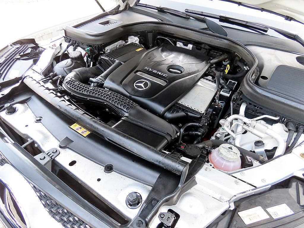 Mercedes Benz GLC Class 2020 Blanco - Importación desde Corea - HF Imports Iquique - Foto 19