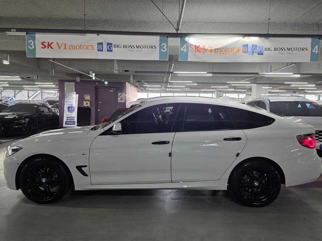 BMW Gran Turismo - Vista 3