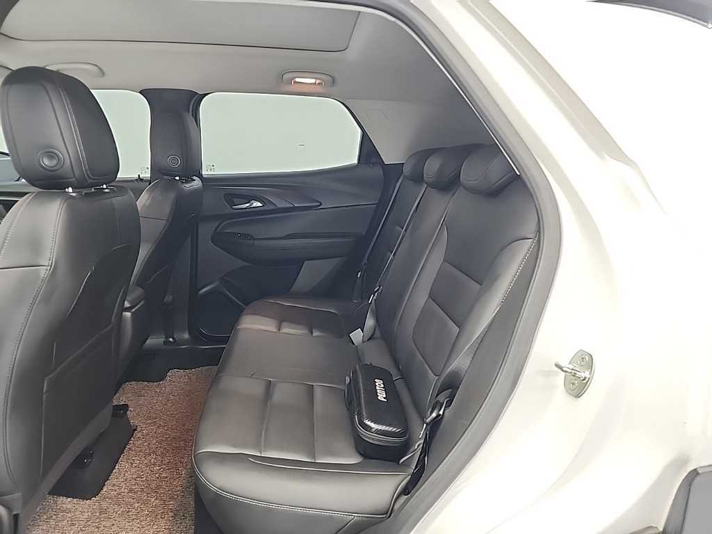 Chevrolet Trail Blazer - Vista 12