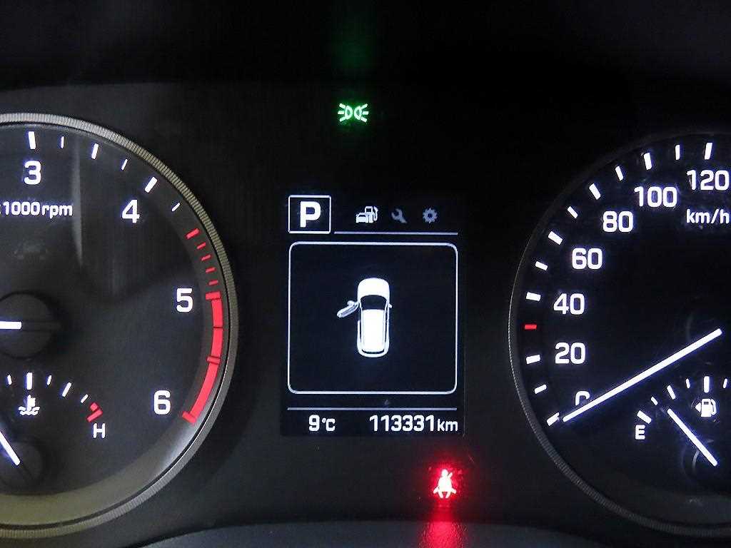 HYUNDAI Tucson - Vista 9