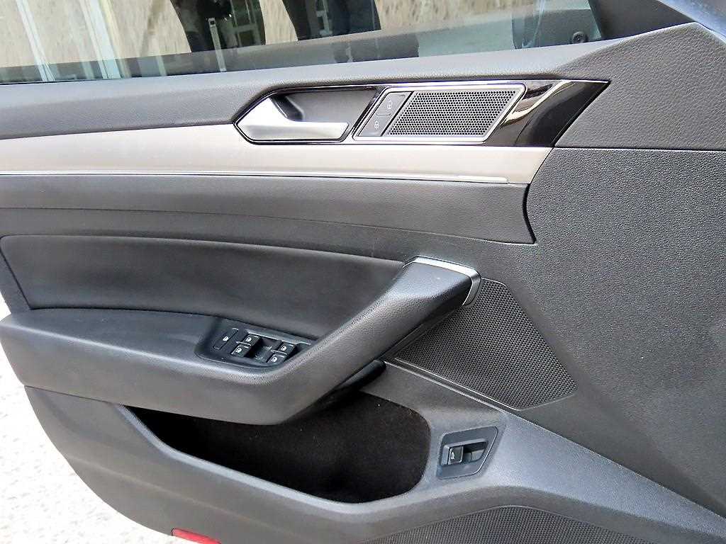 Volkswagen Arteon - Vista 11