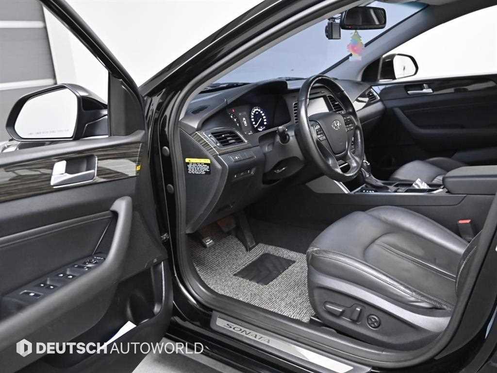 HYUNDAI Sonata - Vista 11