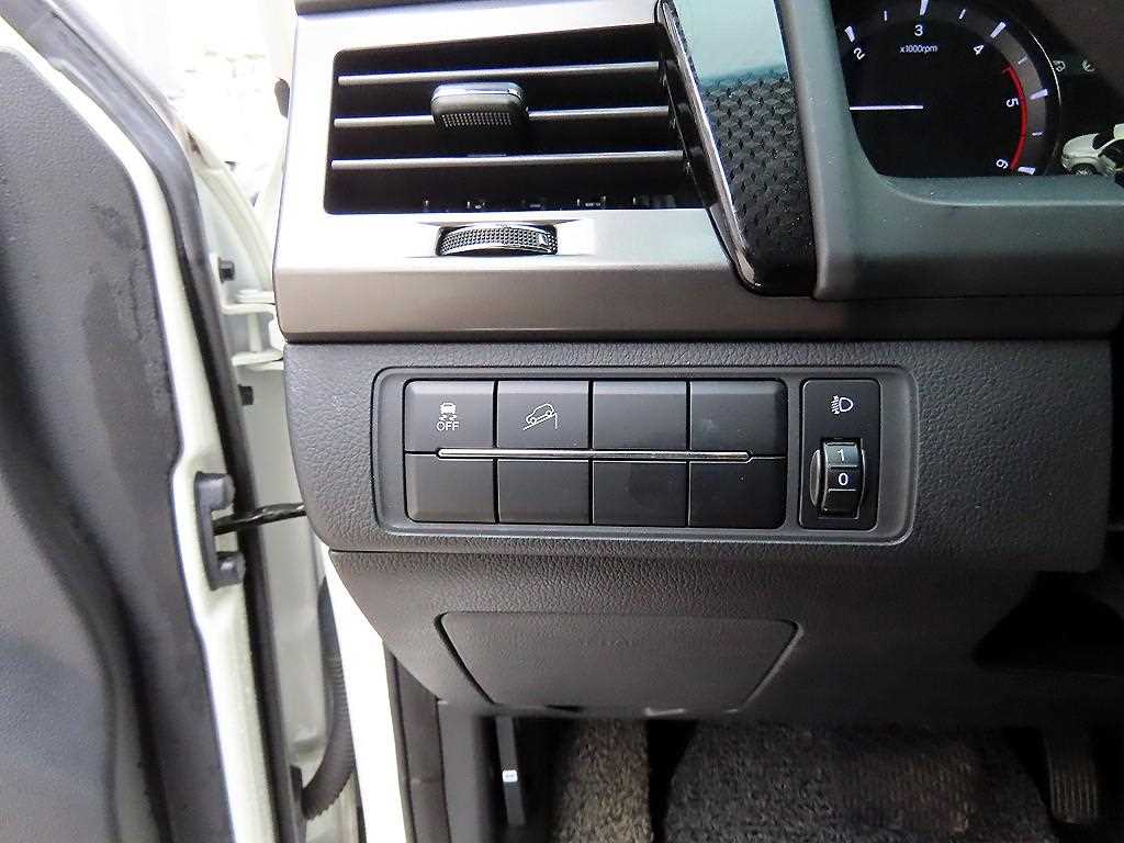 Ssangyong Rexton - Vista 12