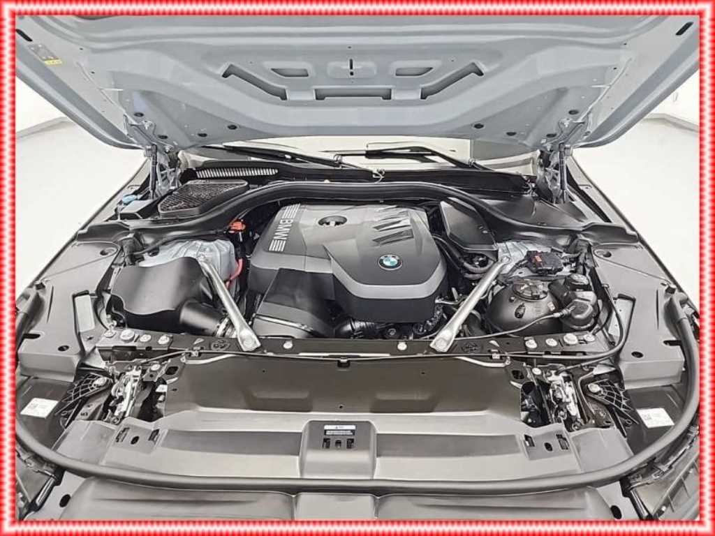 BMW 5 Series - Vista 5