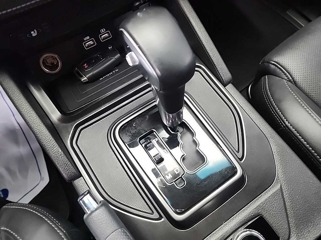 Ssangyong Rexton - Vista 8