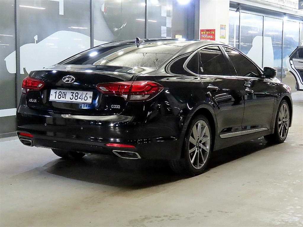 HYUNDAI Aslan - Vista 4