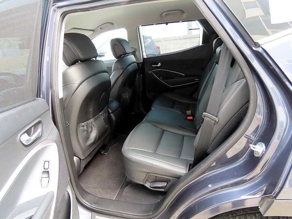 HYUNDAI Santa Fe - Vista 6
