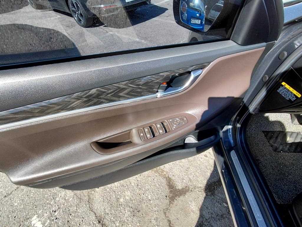 HYUNDAI Grandeur - Vista 10