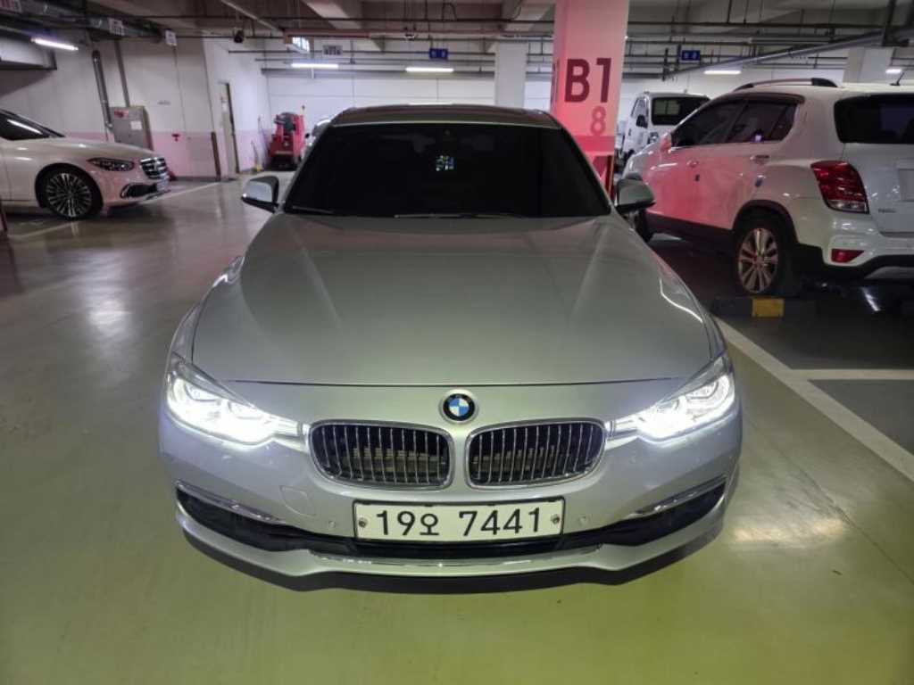 BMW 3 series 2016 Gris - Importación desde Corea - HF Imports Iquique - Foto 1
