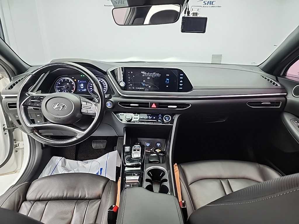 HYUNDAI Sonata - Vista 7