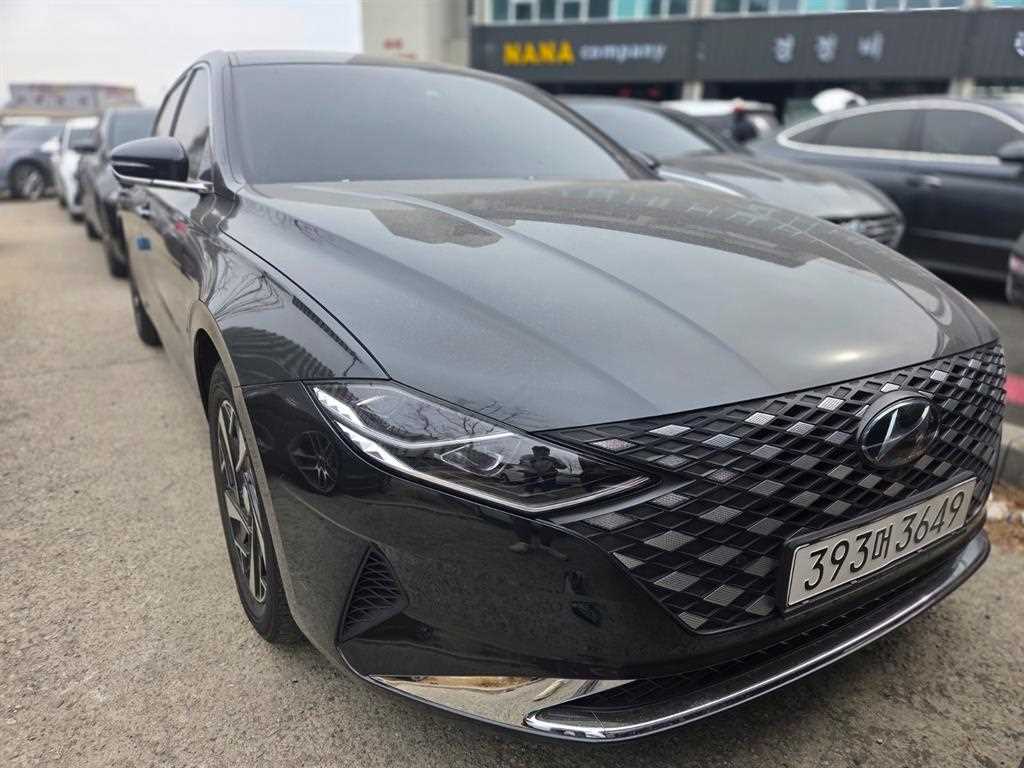 HYUNDAI Grandeur 2022 Negro - Importación desde Corea - HF Imports Iquique - Foto 1