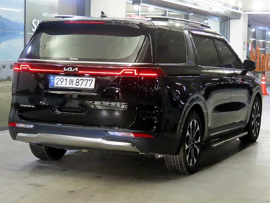 KIA Carnival - Vista 4