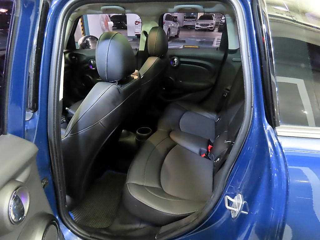 Mini Cooper - Vista 7