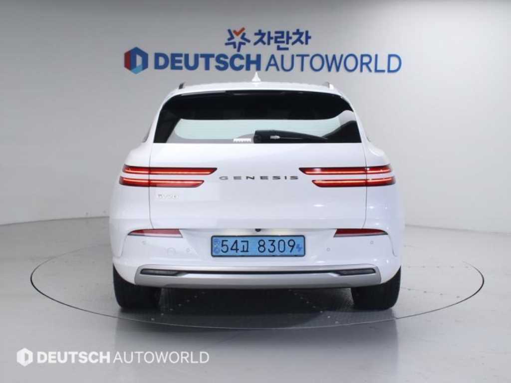 Genesis GV70 - Vista 4