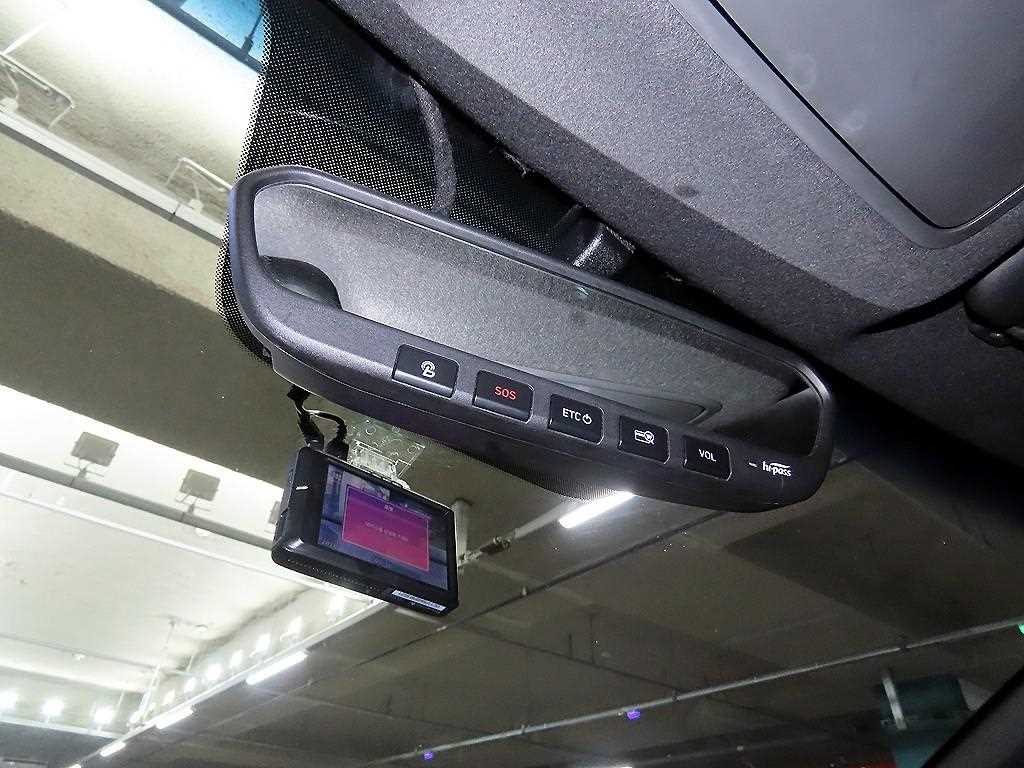 HYUNDAI Veloster 2018 Gris - Importación desde Corea - HF Imports Iquique - Foto 17