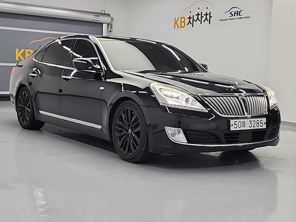 HYUNDAI Equus - Vista 4