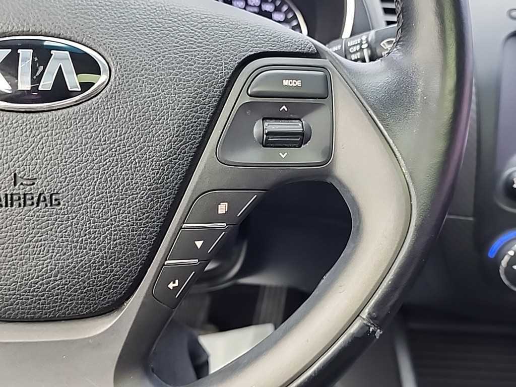 KIA K3 2013 Blanco - Importación desde Corea - HF Imports Iquique - Foto 17