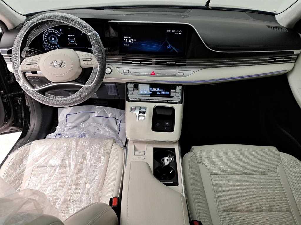 HYUNDAI Grandeur - Vista 6