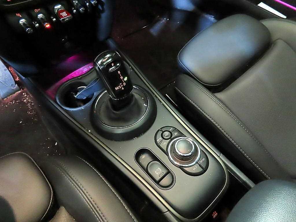 Mini Countryman - Vista 12