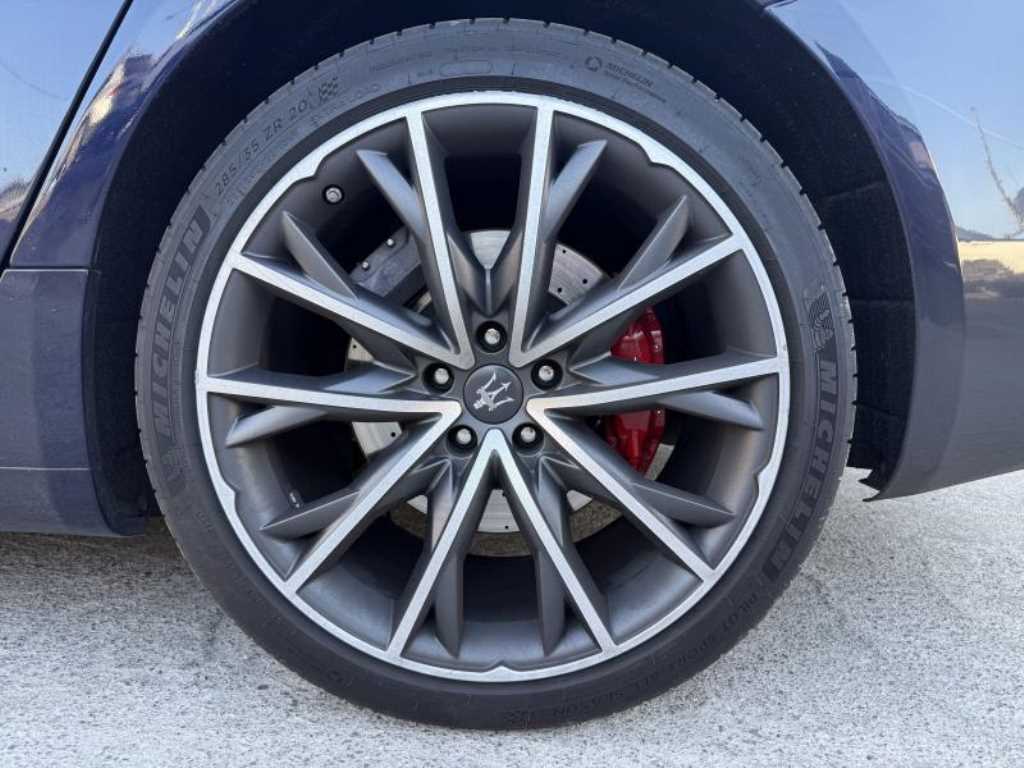 Maserati Ghibli - Vista 5