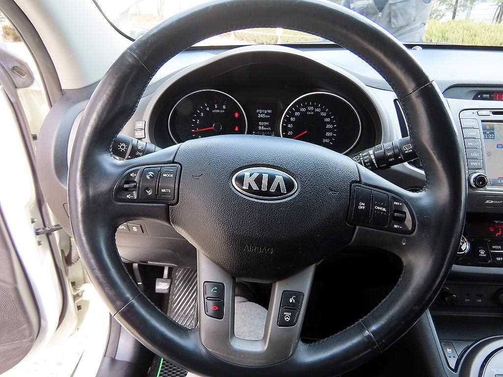 KIA Sportage - Vista 8