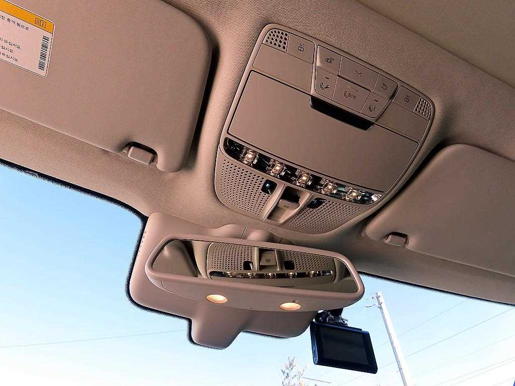 Mercedes Benz GLC Class 2019 Azul - Importación desde Corea - HF Imports Iquique - Foto 14