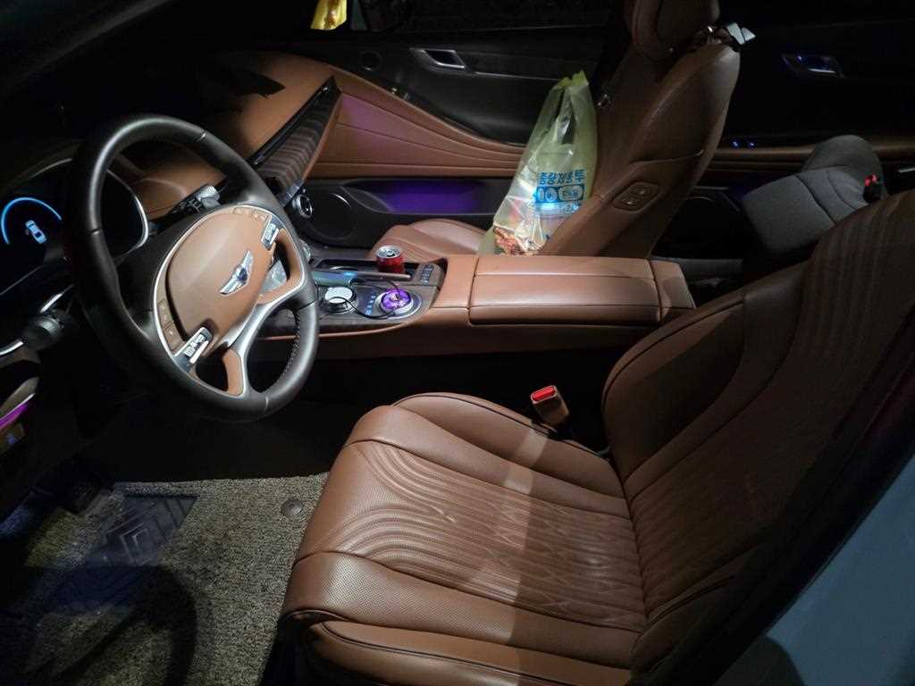 Genesis G80 2023 Blanco - Importación desde Corea - HF Imports Iquique - Foto 17