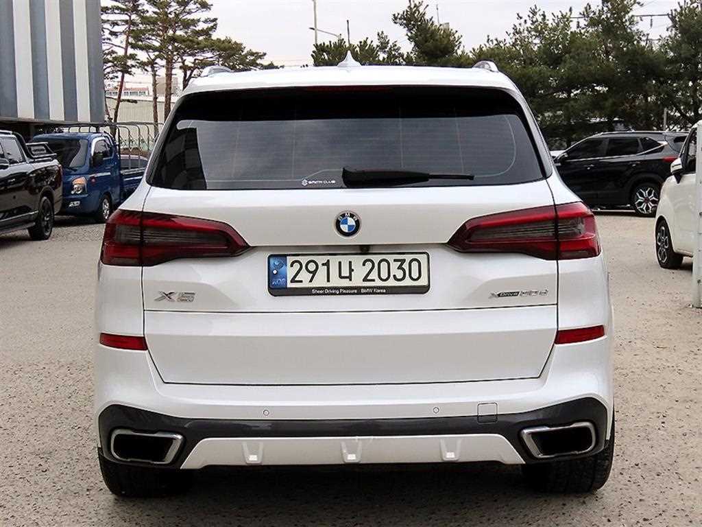 BMW X5 - Vista 4