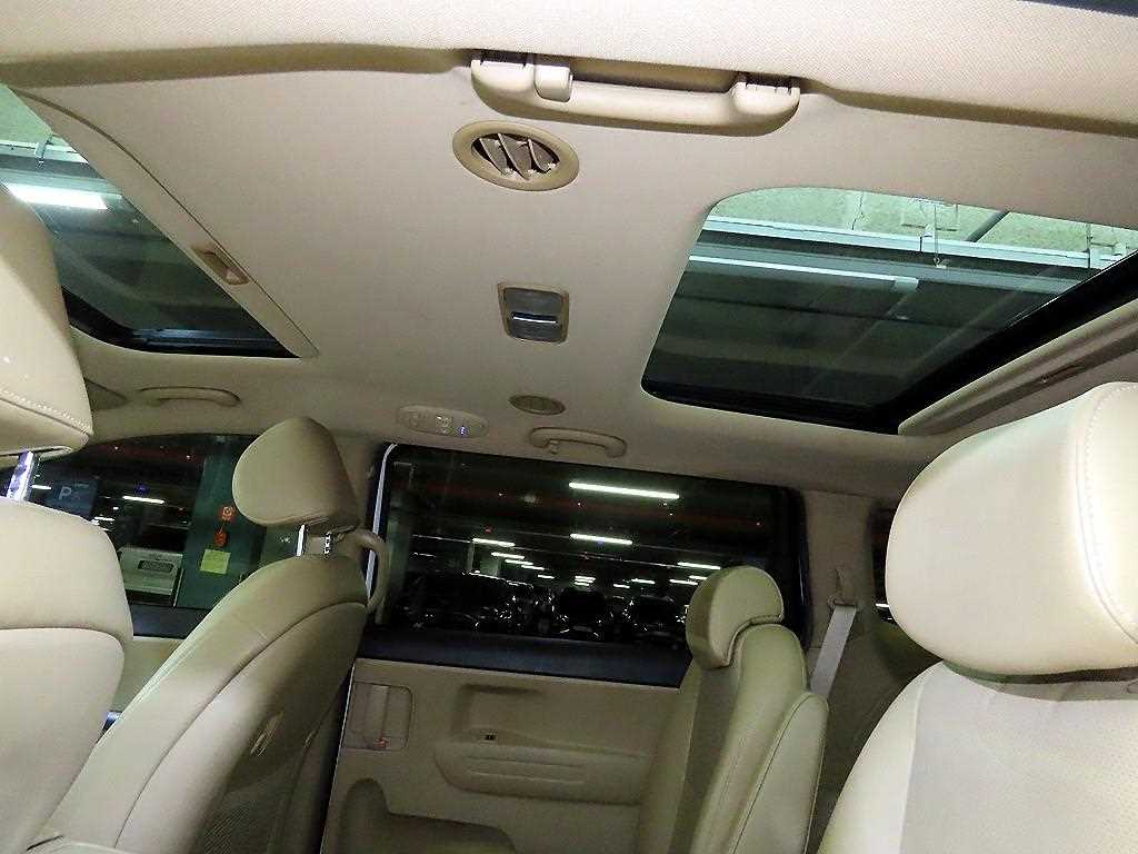 KIA Carnival 2016 Blanco - Importación desde Corea - HF Imports Iquique - Foto 16