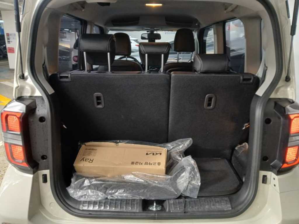 KIA Ray 2023 the color of pearl - Importación desde Corea - HF Imports Iquique - Foto 18