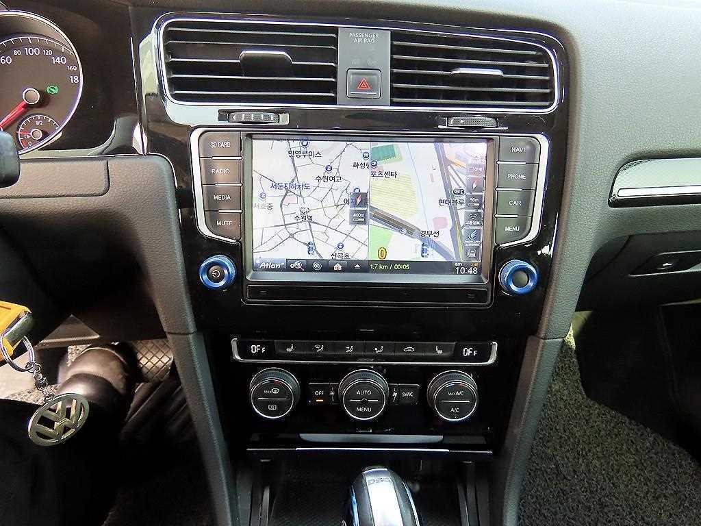 Volkswagen Golf 2016 Blanco - Importación desde Corea - HF Imports Iquique - Foto 13