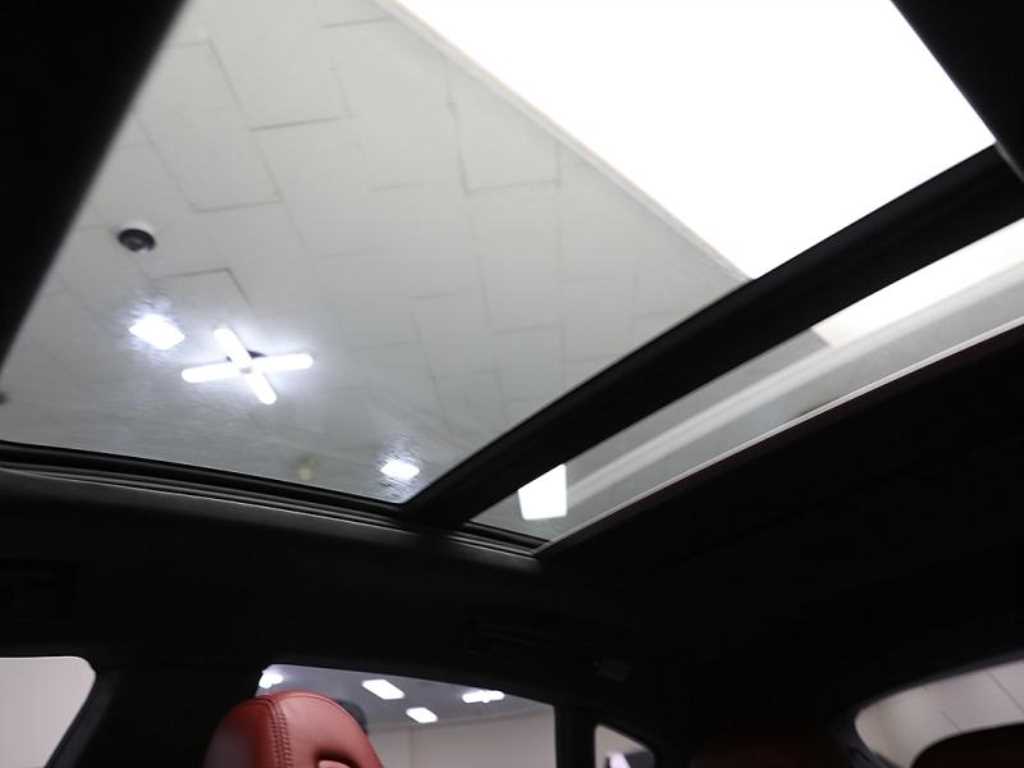 Maserati Levante 2020 Blanco - Importación desde Corea - HF Imports Iquique - Foto 17