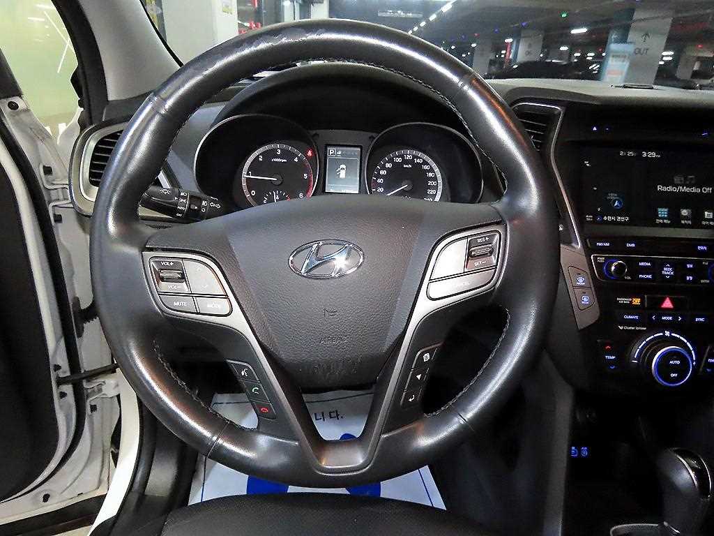 HYUNDAI Santa Fe - Vista 8