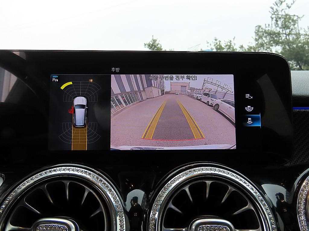 Mercedes Benz GLB Class 2021 Blanco - Importación desde Corea - HF Imports Iquique - Foto 14