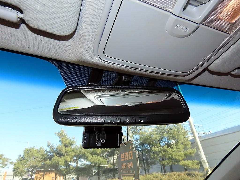 HYUNDAI Avante 2012 Blanco - Importación desde Corea - HF Imports Iquique - Foto 16