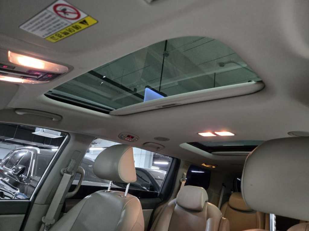 KIA Carnival 2017 Blanco - Importación desde Corea - HF Imports Iquique - Foto 18