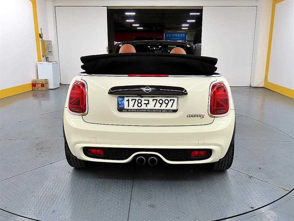 Mini Cooper Convertible 2021 Blanco - Importación desde Corea - HF Imports Iquique - Foto 17