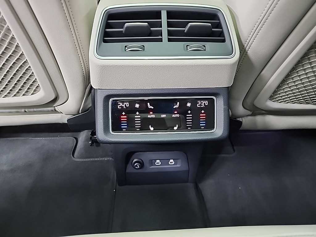 Audi e-Tron 2022 Azul - Importación desde Corea - HF Imports Iquique - Foto 13