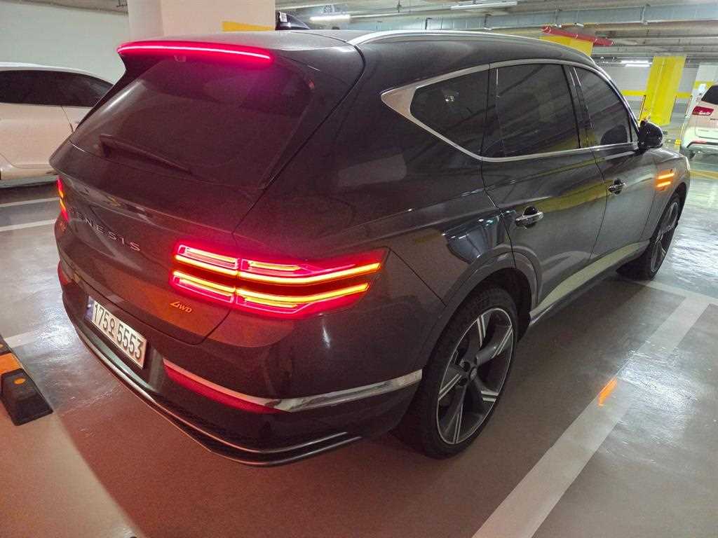 Genesis GV80 - Vista 5