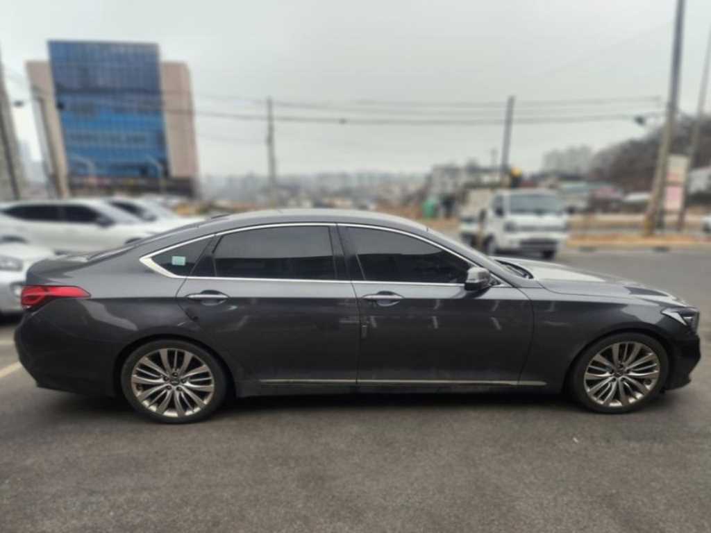 Genesis G80 - Vista 4