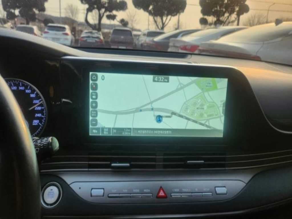 HYUNDAI Grandeur - Vista 3